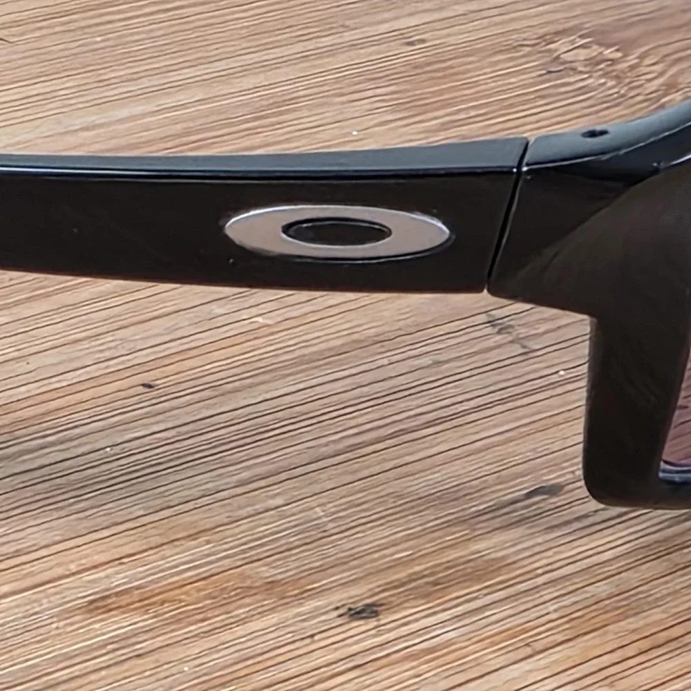 Oakley Gibston Sunglasses Mens 61-17-132 Black Brown Tinted Wrap USA OO9449-0160